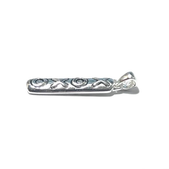 Super Cute Sterling Silver XOXO Bar Pendant - Picture 3 of 7